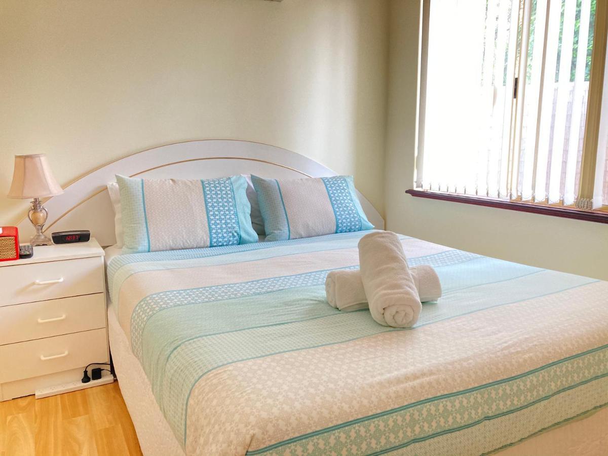The Royal Dolphin Bed & Breakfast Safety Bay Rockingham Dış mekan fotoğraf