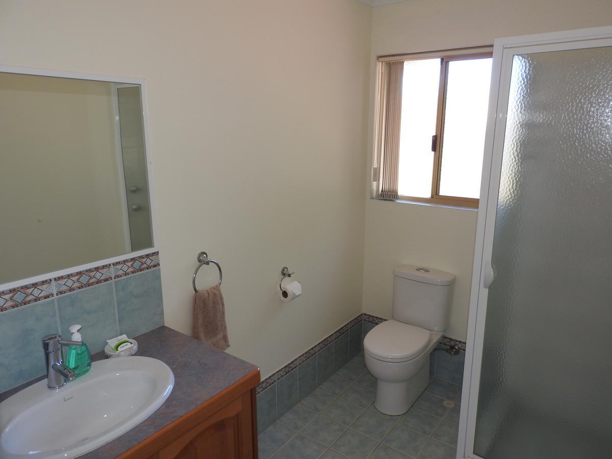 The Royal Dolphin Bed & Breakfast Safety Bay Rockingham Dış mekan fotoğraf